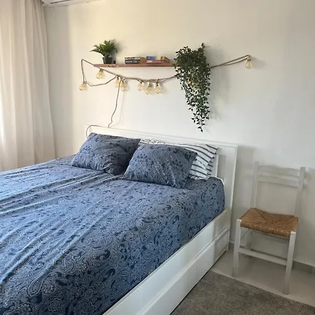 Apartment 2 Bedroom Golden Park