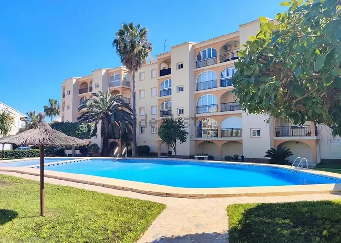 2 Bedroom Golden Park * Denia